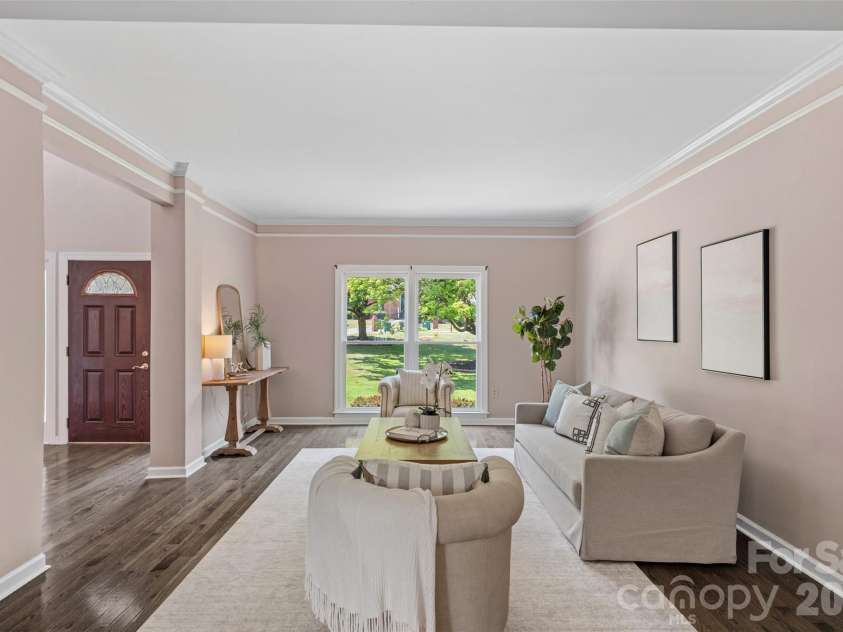 19226 Brookgreen Garden Place, Cornelius, NC 28031.  MLS# CAR4396635, YatesRealty ID 35133. 