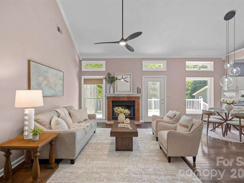 19226 Brookgreen Garden Place, Cornelius, NC 28031.  MLS# CAR4396635, YatesRealty ID 35133. 