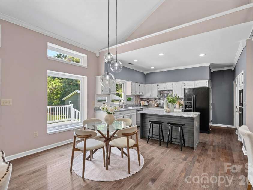 19226 Brookgreen Garden Place, Cornelius, NC 28031.  MLS# CAR4396635, YatesRealty ID 35133. 