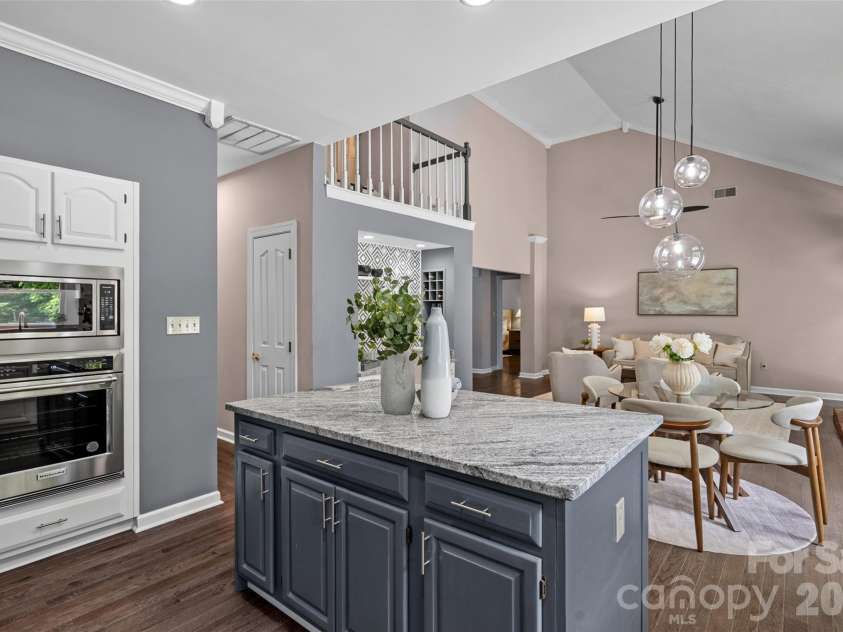 19226 Brookgreen Garden Place, Cornelius, NC 28031.  MLS# CAR4396635, YatesRealty ID 35133. 