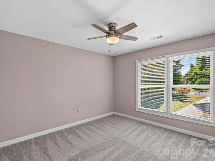 19226 Brookgreen Garden Place, Cornelius, NC 28031.  MLS# CAR4396635, YatesRealty ID 35133. 