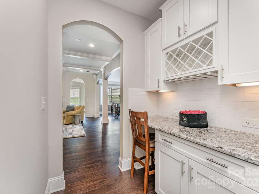 4332 Ireland Way, Harrisburg, NC 28075.  MLS# CAR4281411, YatesRealty ID 35133. Butler's pantry