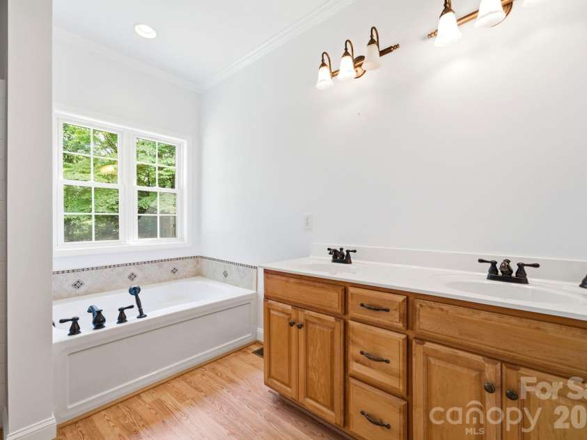 330 Camelot Road, Salisbury, NC 28147.  MLS# CAR4395442, YatesRealty ID 35134. 