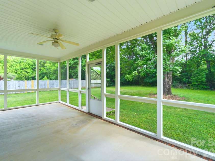 330 Camelot Road, Salisbury, NC 28147.  MLS# CAR4395442, YatesRealty ID 35134. 