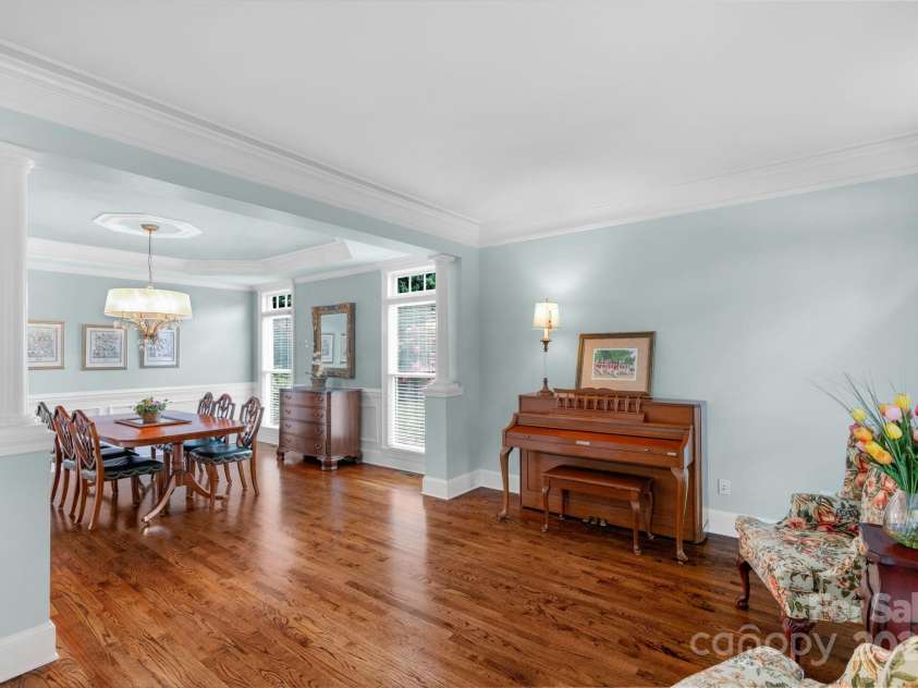 7300 Stonehaven Drive, Waxhaw, NC 28173.  MLS# CAR4281418, YatesRealty ID 35134. 