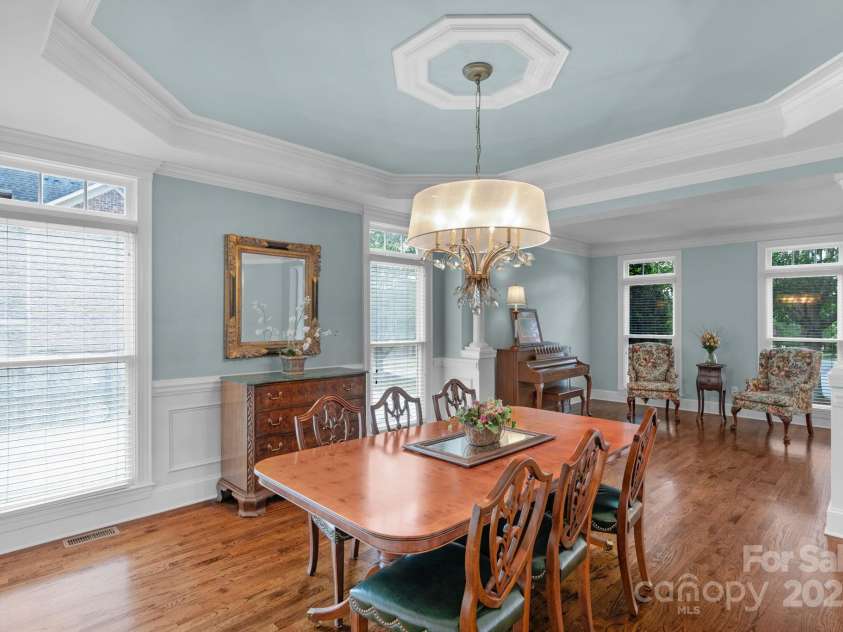 7300 Stonehaven Drive, Waxhaw, NC 28173.  MLS# CAR4281418, YatesRealty ID 35134. 