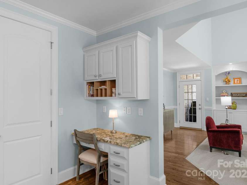 7300 Stonehaven Drive, Waxhaw, NC 28173.  MLS# CAR4281418, YatesRealty ID 35134. 