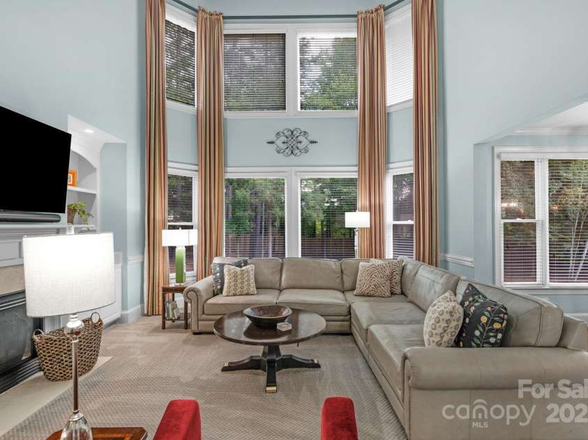 7300 Stonehaven Drive, Waxhaw, NC 28173.  MLS# CAR4281418, YatesRealty ID 35134. 