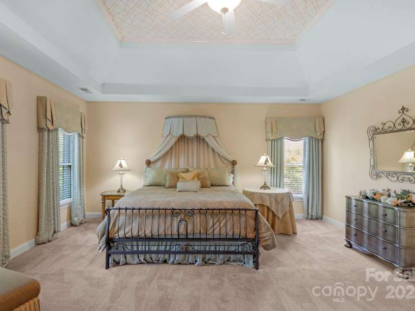 7300 Stonehaven Drive, Waxhaw, NC 28173.  MLS# CAR4281418, YatesRealty ID 35134. 