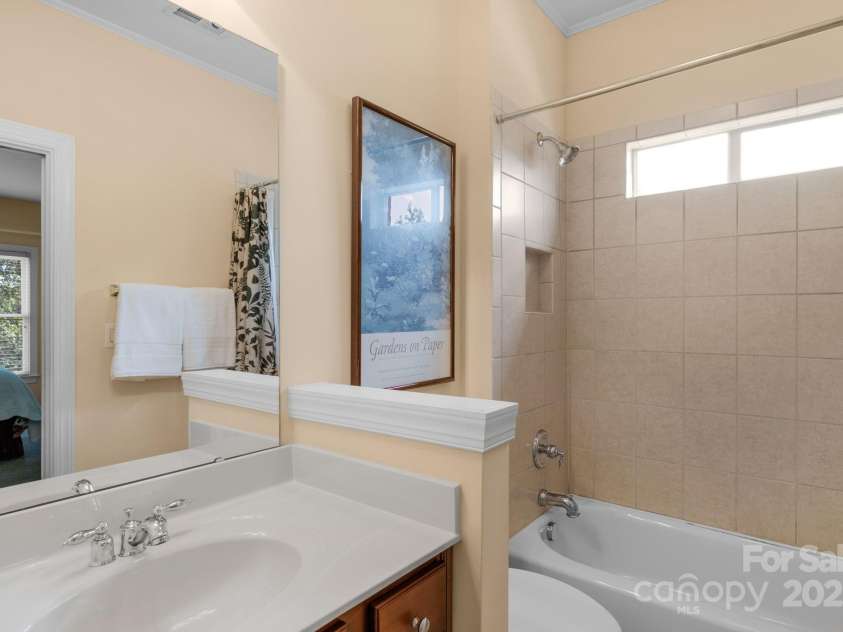 7300 Stonehaven Drive, Waxhaw, NC 28173.  MLS# CAR4281418, YatesRealty ID 35134. 