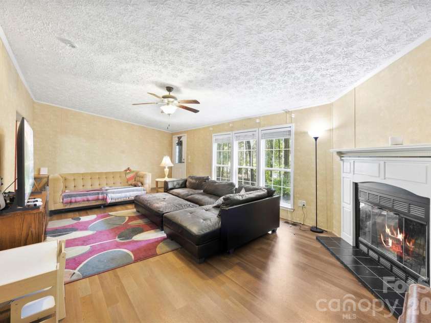 124 Lee Street, Richfield, NC 28137.  MLS# CAR4399770, YatesRealty ID 35135. 