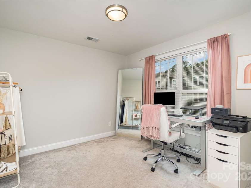 2024 Summey Avenue, Charlotte, NC 28205.  MLS# CAR4284719, YatesRealty ID 35135. 