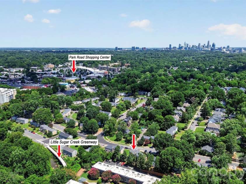 219 Wakefield Drive, Charlotte, NC 28209.  MLS# CAR4396863, YatesRealty ID 35136. Amazing location