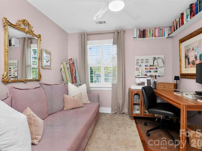 219 Wakefield Drive, Charlotte, NC 28209.  MLS# CAR4396863, YatesRealty ID 35136. Bedroom or craft room or office