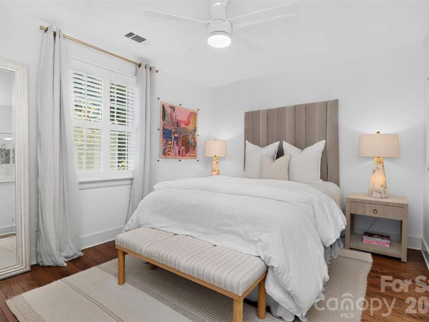 219 Wakefield Drive, Charlotte, NC 28209.  MLS# CAR4396863, YatesRealty ID 35136. Front bedroom