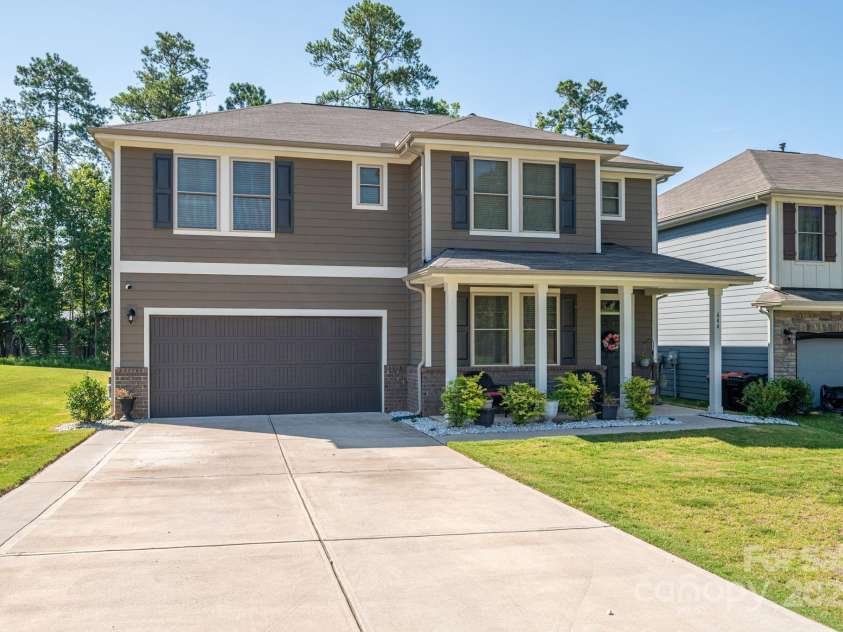 644 Heron View Drive, York, SC 29745.  MLS# CAR4286952, YatesRealty ID 35136. 