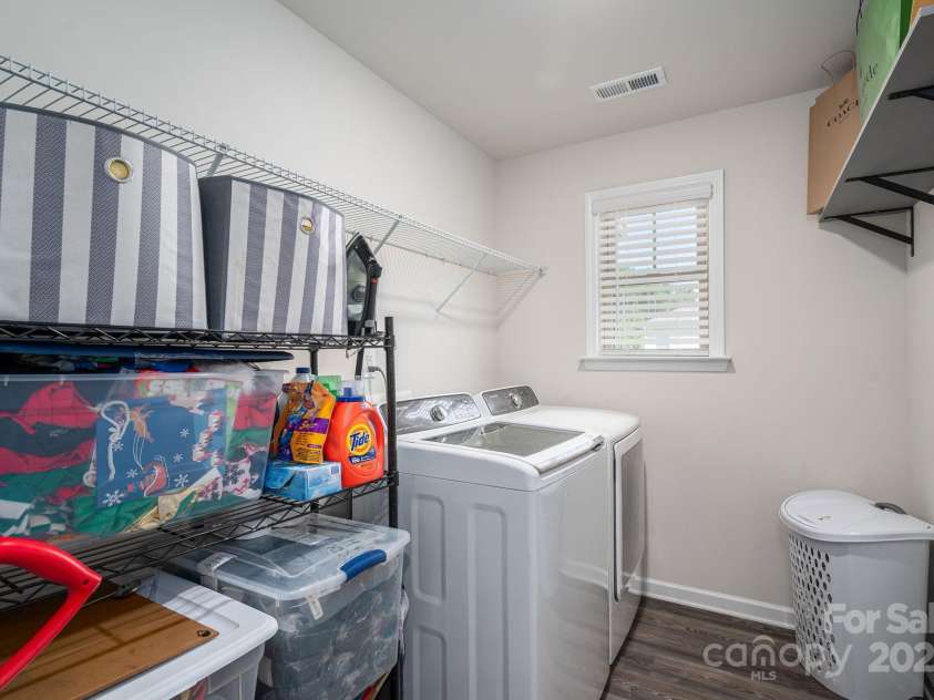 644 Heron View Drive, York, SC 29745.  MLS# CAR4286952, YatesRealty ID 35136. 