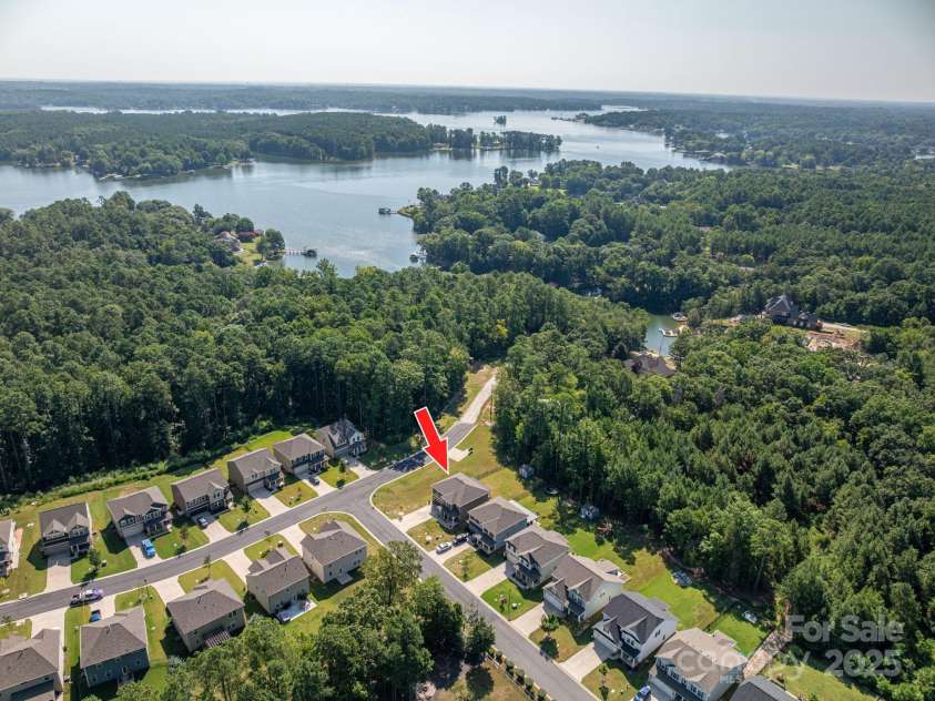 644 Heron View Drive, York, SC 29745.  MLS# CAR4286952, YatesRealty ID 35136. 