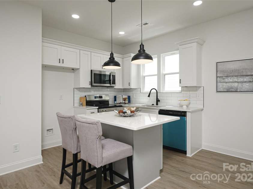 3220 Sam Wilson Road, Charlotte, NC 28214.  MLS# CAR4288912, YatesRealty ID 35137. 