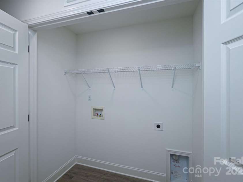 3220 Sam Wilson Road, Charlotte, NC 28214.  MLS# CAR4288912, YatesRealty ID 35137. 