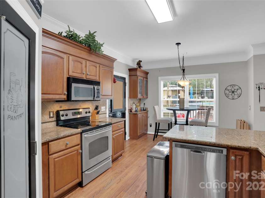 108 Wharton Lane, Columbia, SC 29229.  MLS# CAR4291550, YatesRealty ID 35138. 