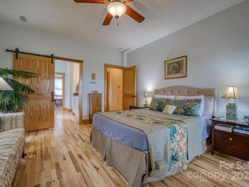 381 Scenic Overlook Drive, Nebo, NC 28761.  MLS# CAR4294911, YatesRealty ID 3514. 