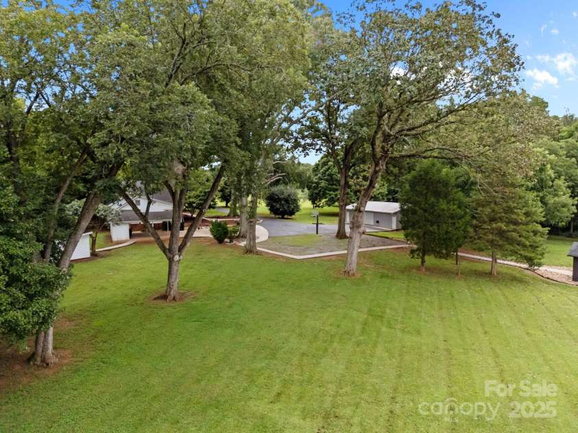 8900 Old Concord Road, Salisbury, NC 28146.  MLS# CAR4295325, YatesRealty ID 35140. 