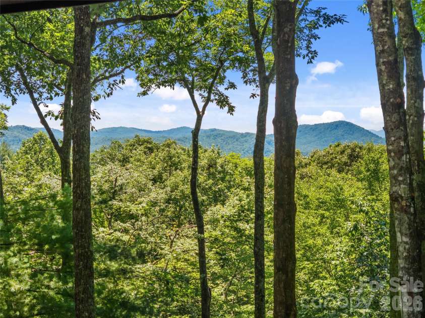287 Dvdisdi Court, Brevard, NC 28712.  MLS# CAR4358240, YatesRealty ID 35141. Beautiful Views and Sunsets