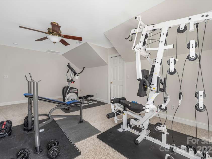 9603 Devonshire Drive, Huntersville, NC 28078.  MLS# CAR4292851, YatesRealty ID 35141. A large walkin attic space (unfinsished) off the bonus space