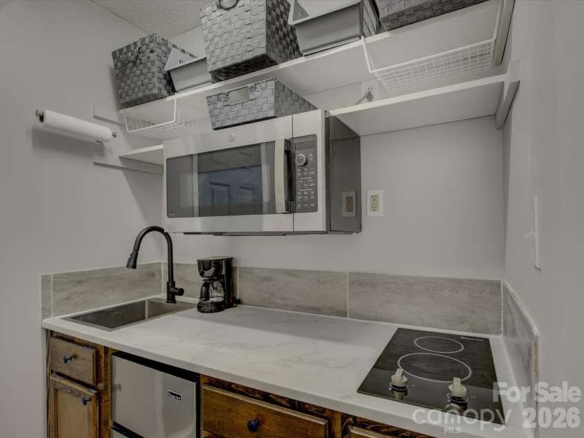 1278 Morrocroft Trail, Gastonia, NC 28054.  MLS# CAR4397819, YatesRealty ID 35142. Kitchenette/Coffee bar in Primary