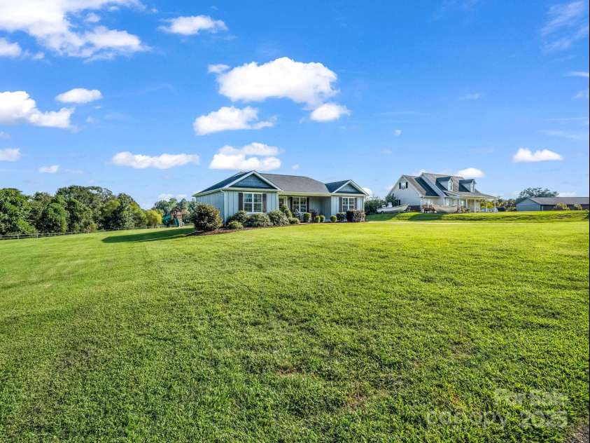 297 Vanity Lane, Ellenboro, NC 28040.  MLS# CAR4293447, YatesRealty ID 35143. 