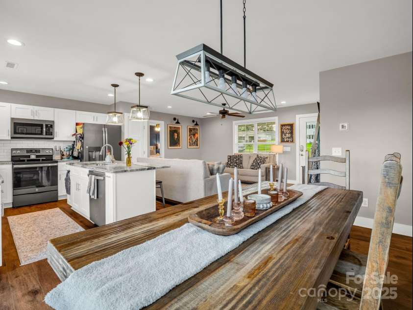 297 Vanity Lane, Ellenboro, NC 28040.  MLS# CAR4293447, YatesRealty ID 35143. 