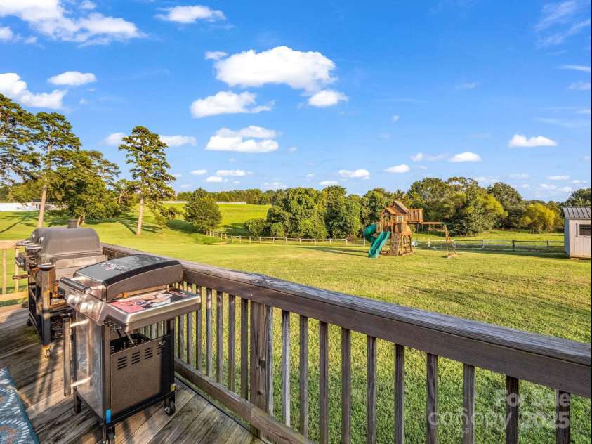 297 Vanity Lane, Ellenboro, NC 28040.  MLS# CAR4293447, YatesRealty ID 35143. 