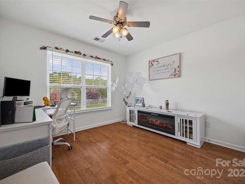 1805 Crabapple Tree Lane, Charlotte, NC 28214.  MLS# CAR4293333, YatesRealty ID 35144. Bedroom #3