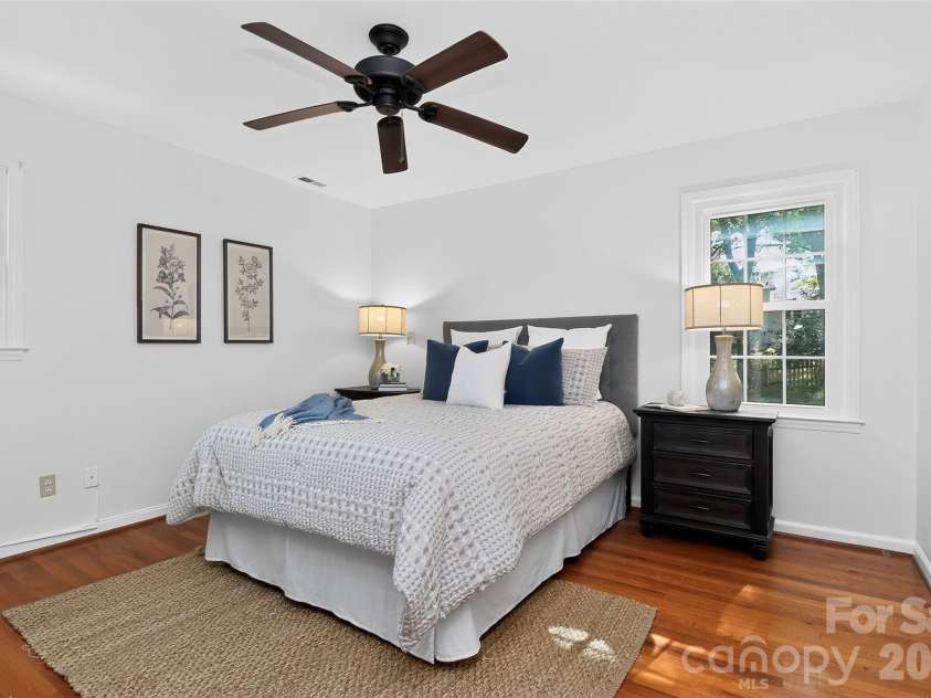6725 Windyrush Road, Charlotte, NC 28226.  MLS# CAR4395137, YatesRealty ID 35145. 