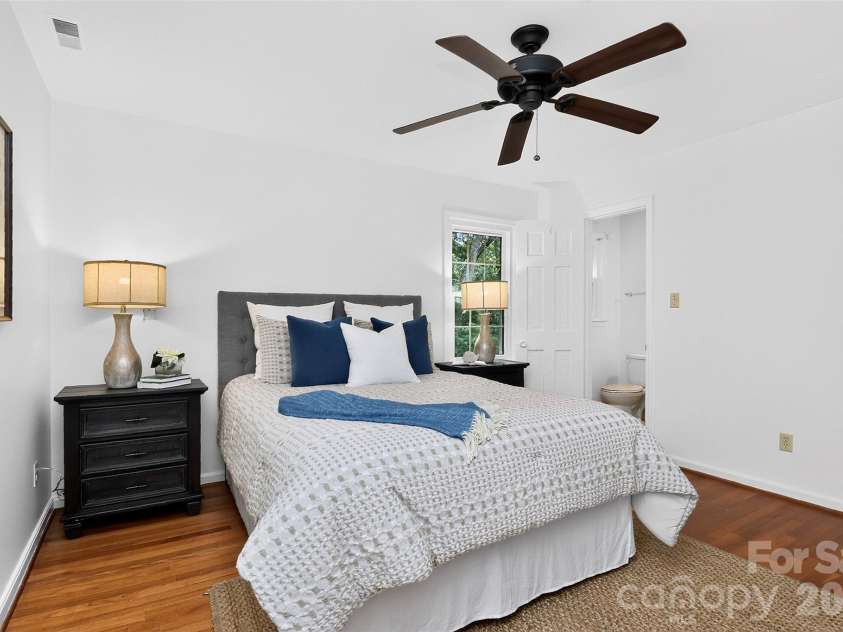 6725 Windyrush Road, Charlotte, NC 28226.  MLS# CAR4395137, YatesRealty ID 35145. 