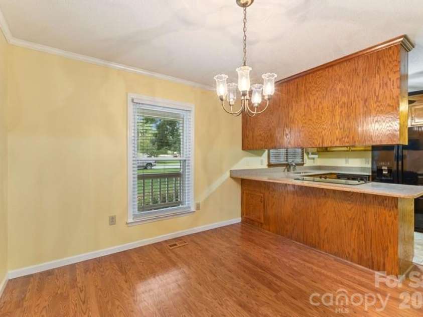 105 Spurgen Drive, Kings Mountain, NC 28086.  MLS# CAR4392001, YatesRealty ID 35146. 