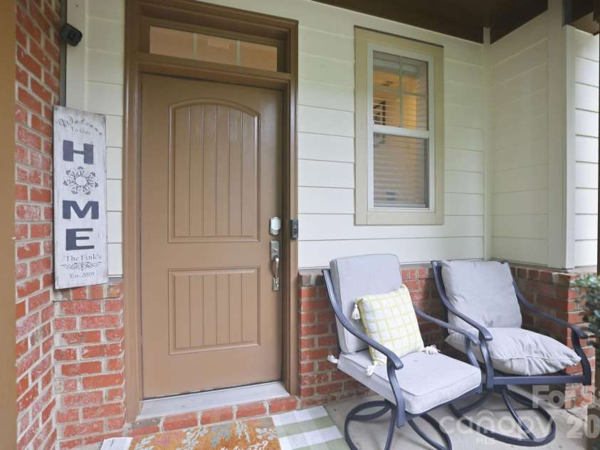 18500 Studman Branch Avenue, Charlotte, NC 28278.  MLS# CAR4396796, YatesRealty ID 35148. 