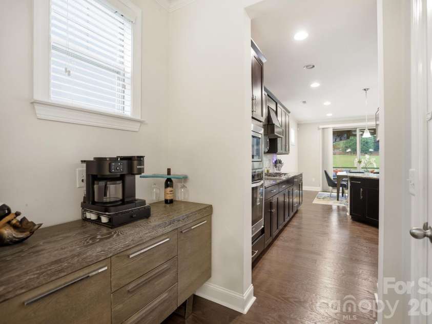 18500 Studman Branch Avenue, Charlotte, NC 28278.  MLS# CAR4396796, YatesRealty ID 35148. 