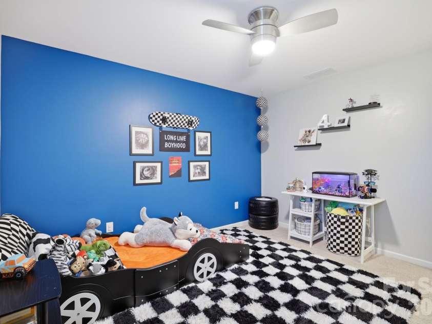 18500 Studman Branch Avenue, Charlotte, NC 28278.  MLS# CAR4396796, YatesRealty ID 35148. 
