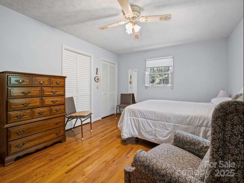 1 Whitehall Lane, Hendersonville, NC 28739.  MLS# CAR4274945, YatesRealty ID 35149. 