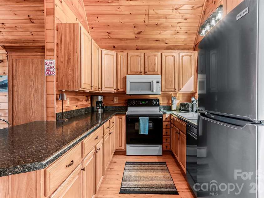 206 Amelia Lane, Bostic, NC 28018.  MLS# CAR4335073, YatesRealty ID 3515. 