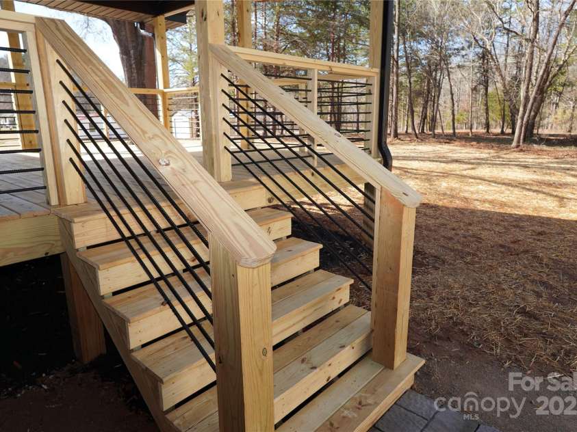 303 Patterson Farm Road, Mooresville, NC 28115.  MLS# CAR4219086, YatesRealty ID 3515. 