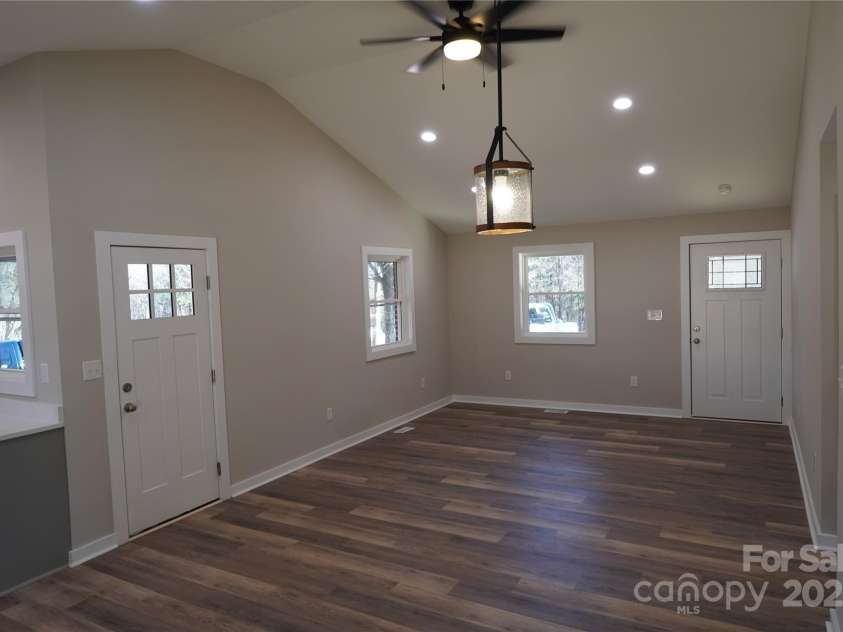 303 Patterson Farm Road, Mooresville, NC 28115.  MLS# CAR4219086, YatesRealty ID 3515. 