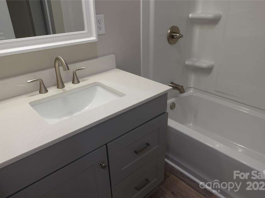 303 Patterson Farm Road, Mooresville, NC 28115.  MLS# CAR4219086, YatesRealty ID 3515. 