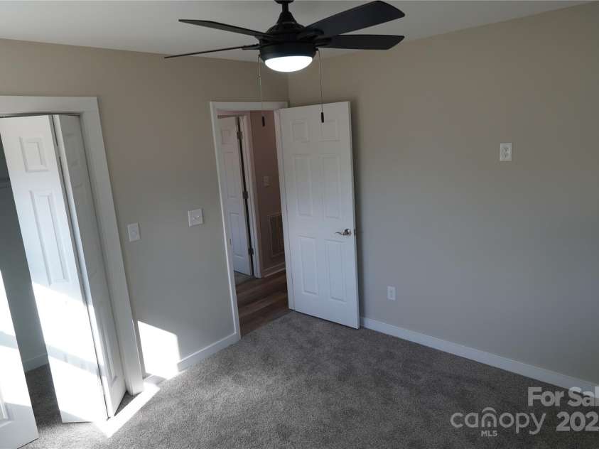 303 Patterson Farm Road, Mooresville, NC 28115.  MLS# CAR4219086, YatesRealty ID 3515. 