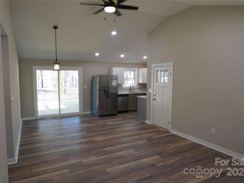 303 Patterson Farm Road, Mooresville, NC 28115.  MLS# CAR4219086, YatesRealty ID 3515. 