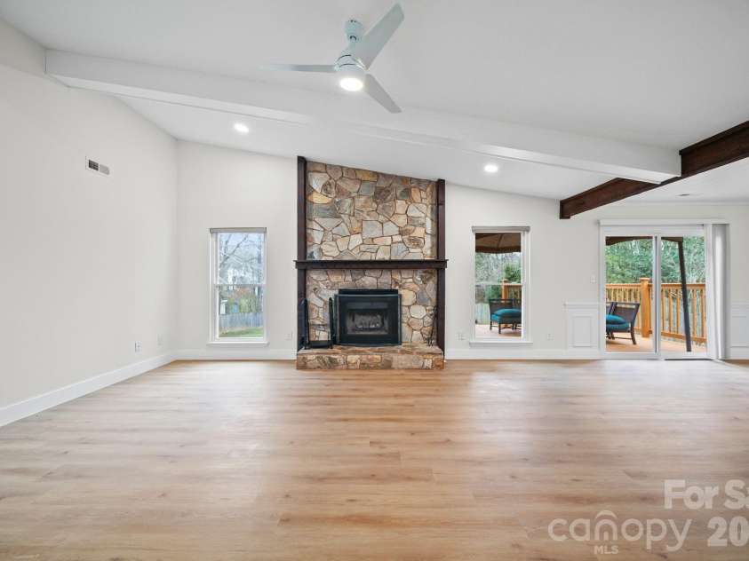 9357 Aylesbury Lane, Mint Hill, NC 28227.  MLS# CAR4353783, YatesRealty ID 3515. 