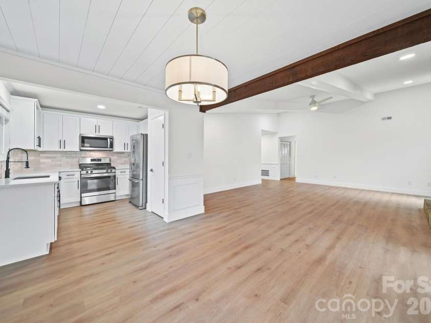 9357 Aylesbury Lane, Mint Hill, NC 28227.  MLS# CAR4353783, YatesRealty ID 3515. 