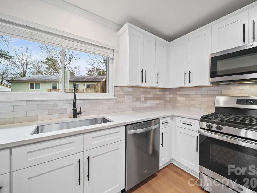 9357 Aylesbury Lane, Mint Hill, NC 28227.  MLS# CAR4353783, YatesRealty ID 3515. 